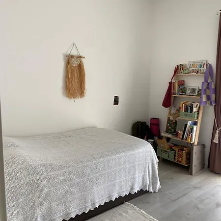 2 Bedroom In Lisbon * Linda-a-Velha