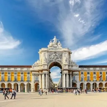 2 Bedroom In Lisbon *